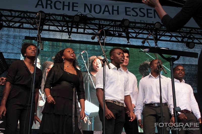 12994419_1692635350961217_2457715050818742433_n